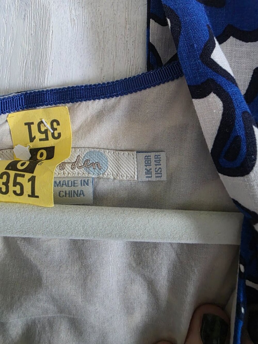 Boden linen blend wrap style dress in white/blue coral-like pattern, US size 14 - Picture 4 of 5